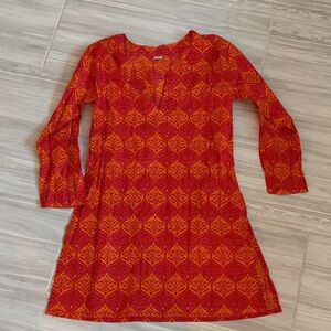 Elegant Red and Orange Patterned Beach Coverup